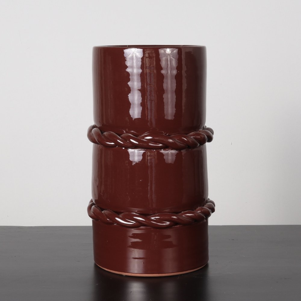 burgundy ceramic cylinder vase with rope details 2