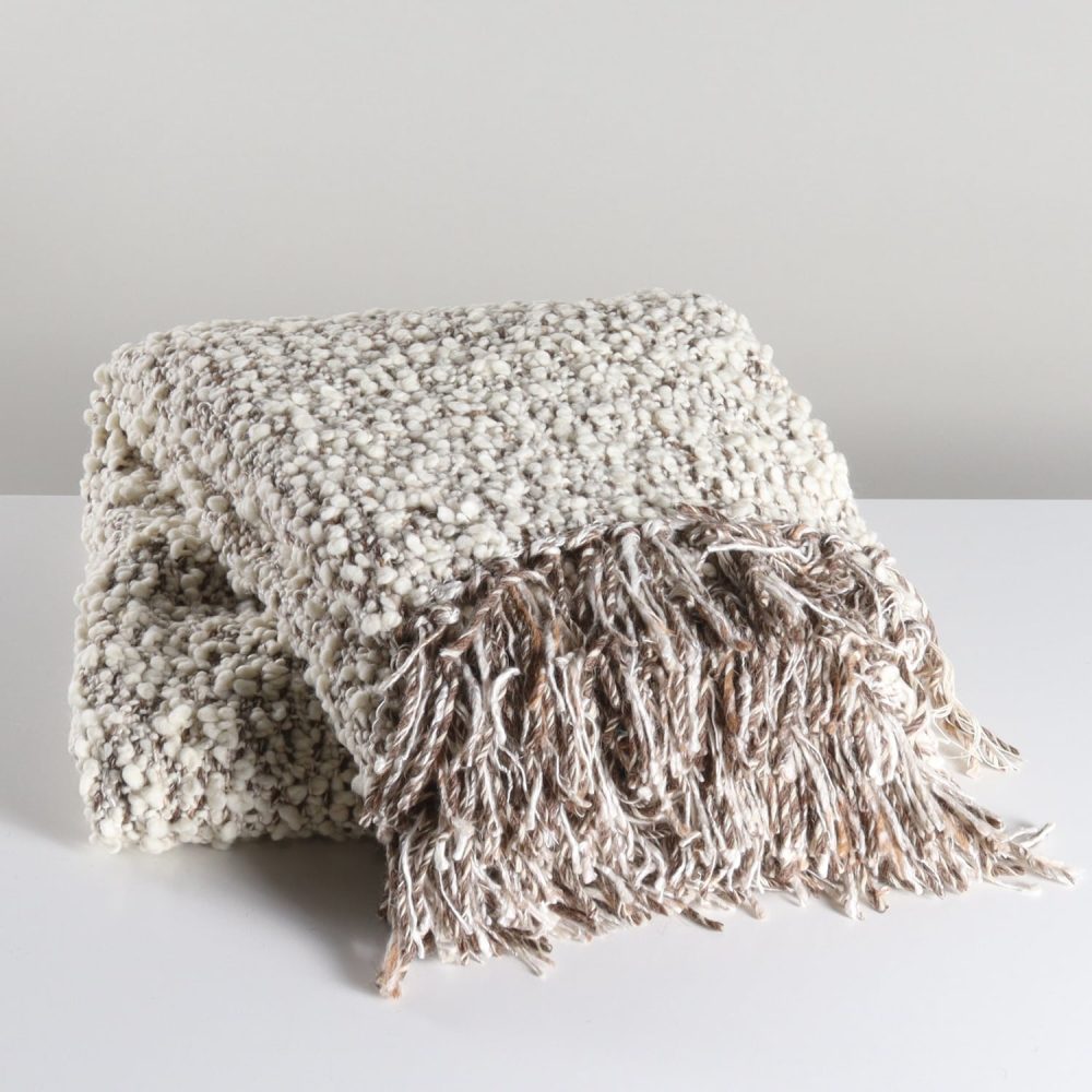 oatmeal chunky boucle neutral fringe throw